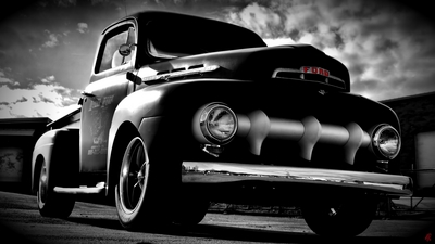 High Def computer wallpaper of 1951 Ford F1 b&w